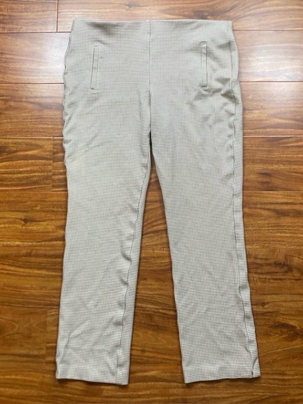 Chico’s Women Tan Herringbone Elastic Waist Ankle Ponte Pant Size Medium Classic